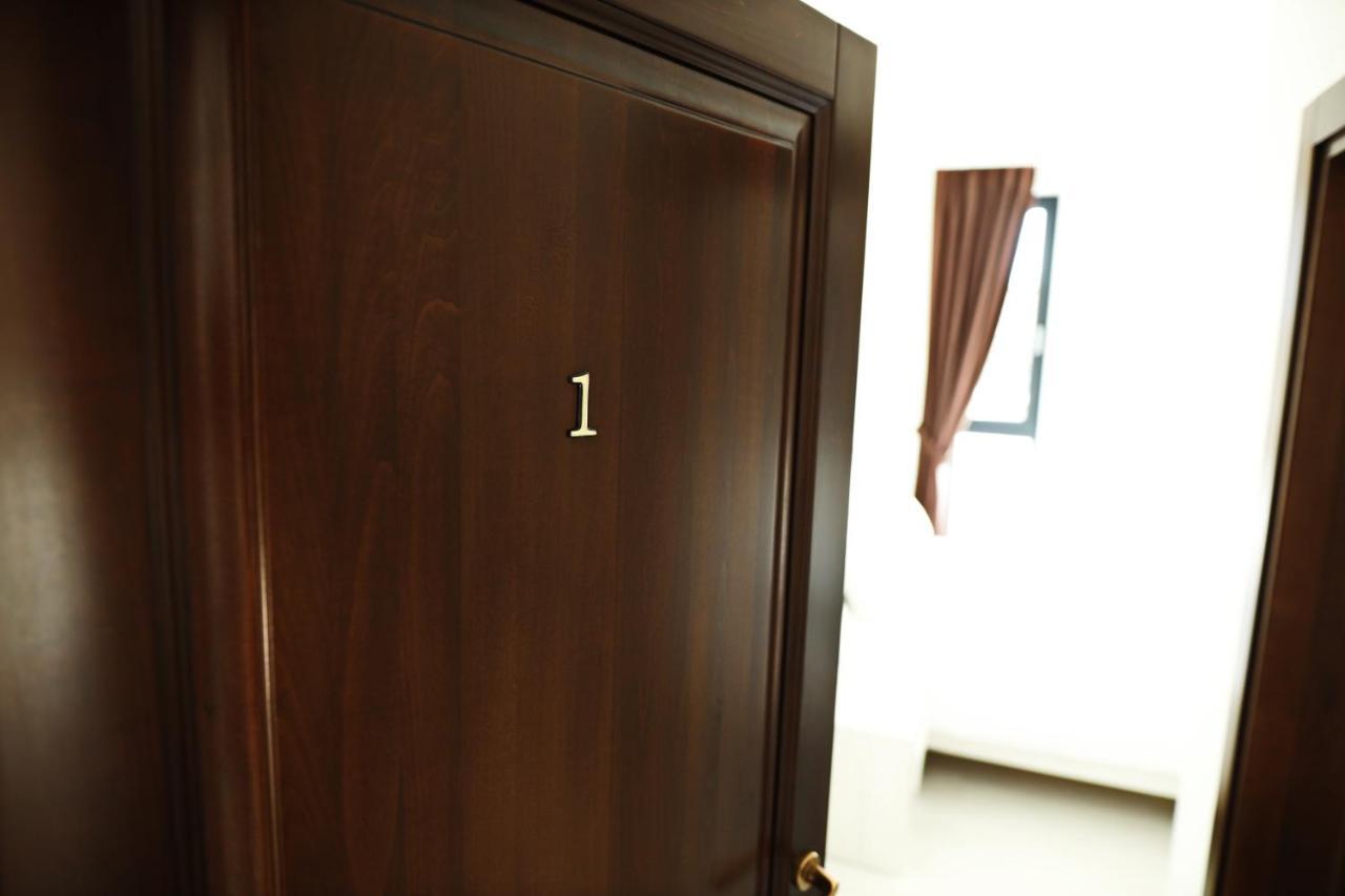 Casa Vys Apartment Pitesti Exterior photo