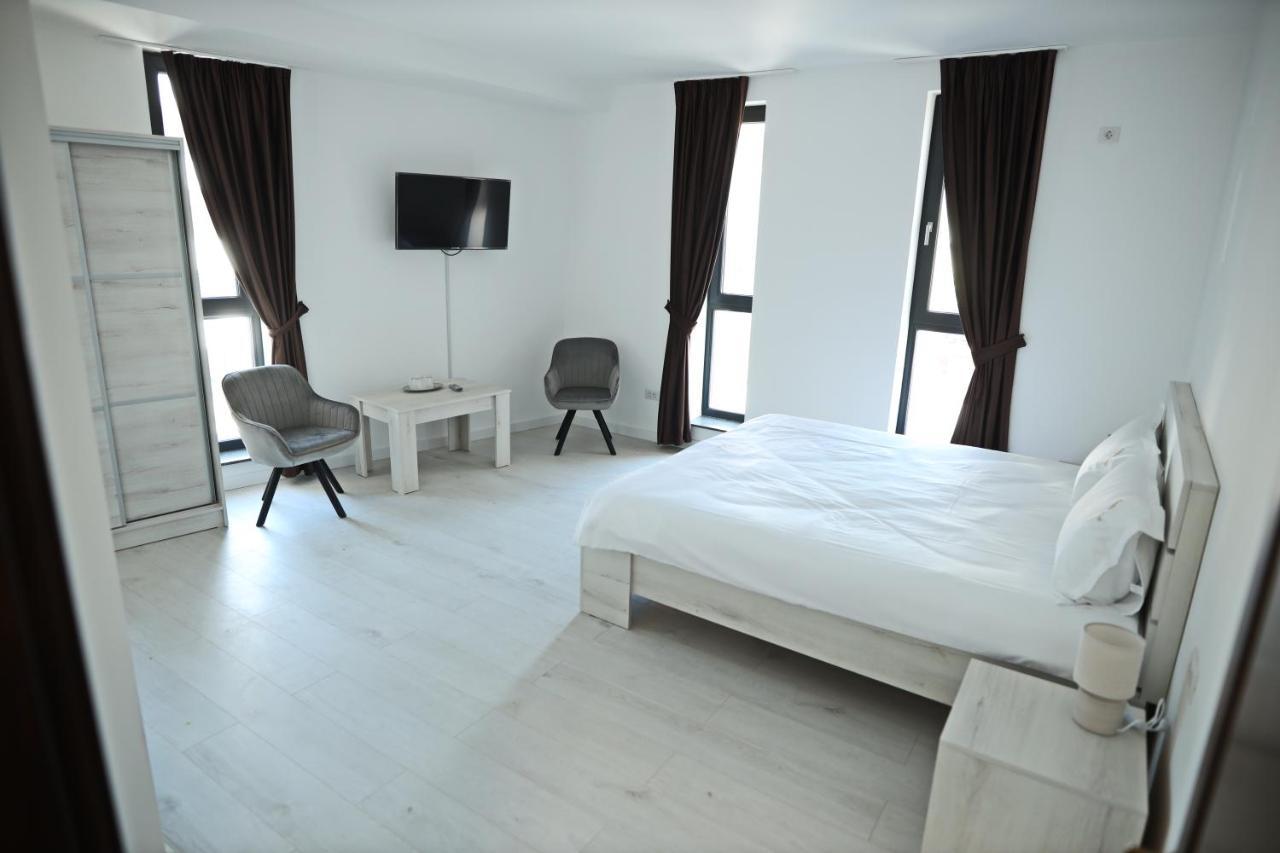Casa Vys Apartment Pitesti Exterior photo