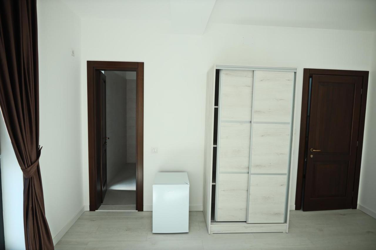 Casa Vys Apartment Pitesti Exterior photo